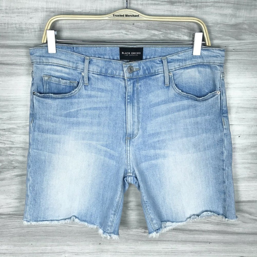 Black Orchid Women's Vintage Rehab Boyfriend Cutoff Jeans Shorts Size 28 NEW